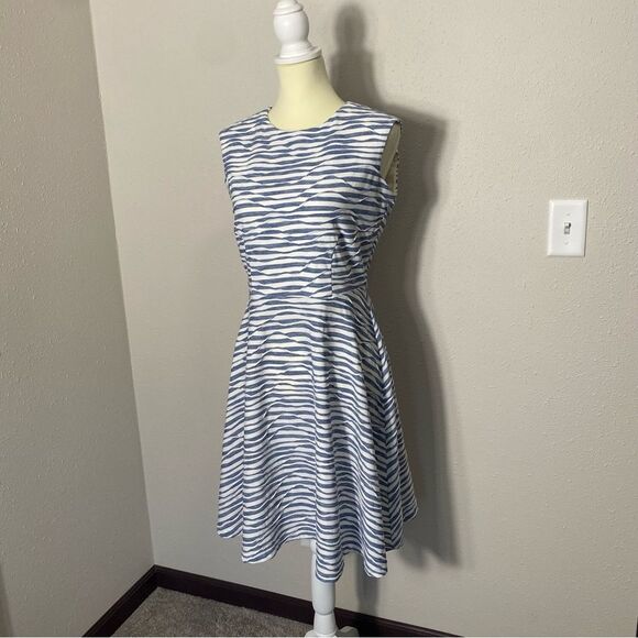 Chetta B Blue & white Striped Textured Sleveless Fit & Flare Dress Womens Size 6 - Picture 11 of 16